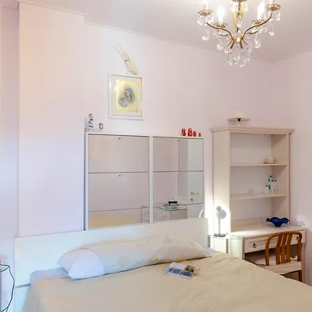 110 - Casa Sole Vista Mare, In Centro 100 Metri Spiaggia *