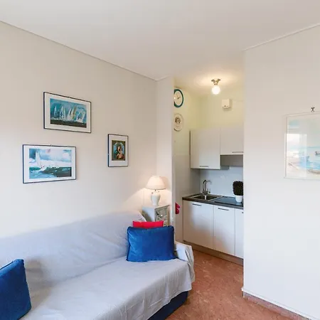 110 - Casa Sole Vista Mare, In Centro 100 Metri Spiaggia