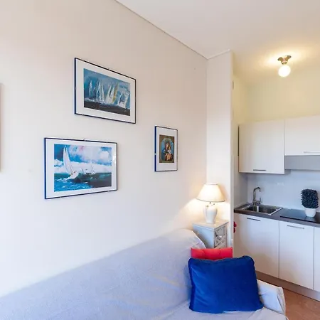 Apartment 110 - Casa Sole Vista Mare, In Centro 100 Metri Spiaggia